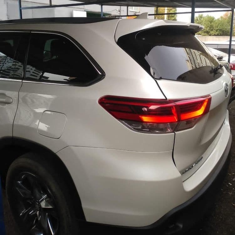 2019 TOYOTA HIGHLANDER AWDn