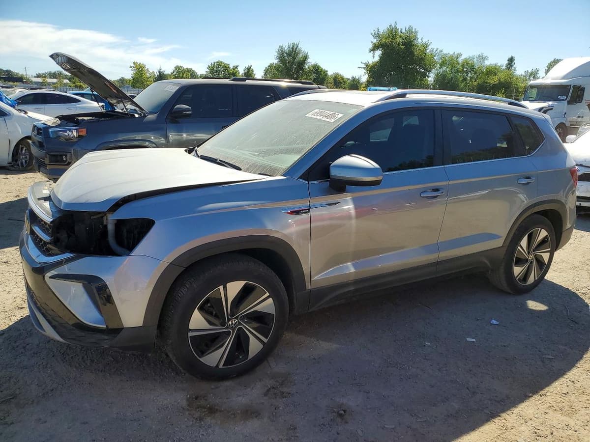 2022 Volkswagen Taos Sel