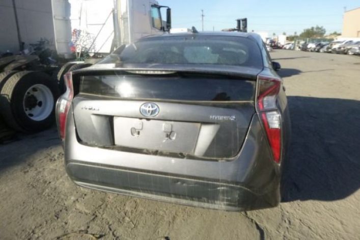 TOYOTA PRIUS, 2016 Г.В.