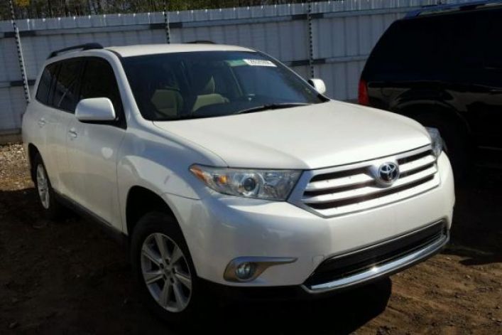 TOYOTA HIGHLANDER BASE 2012 2.7L