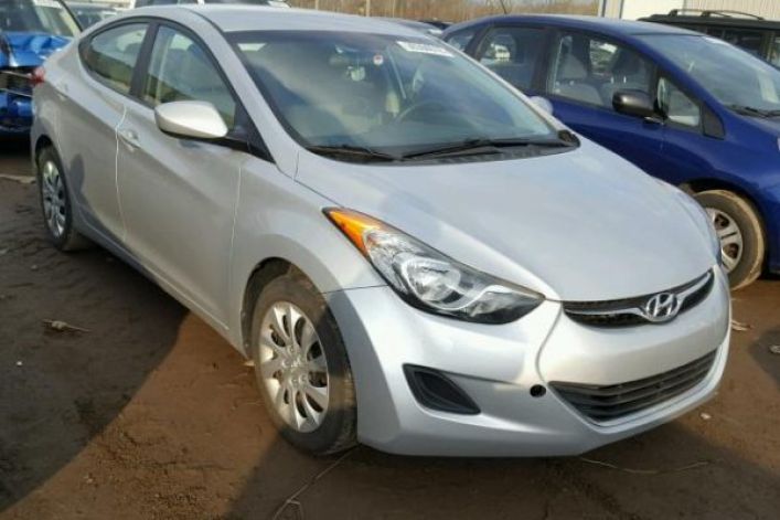 HYUNDAI ELANTRA GLS 2012 1.8L