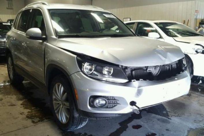 VOLKSWAGEN TIGUAN S 2012 2.0L