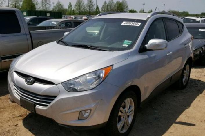 HYUNDAI TUCSON GLS 2013 2.4L