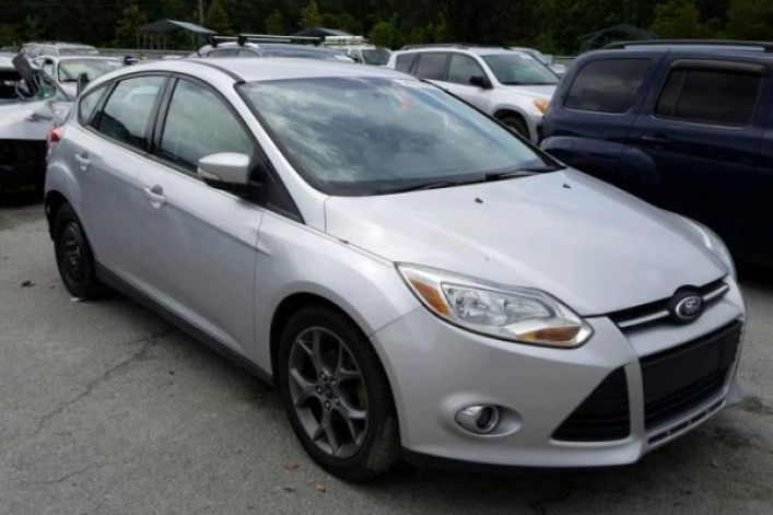 FORD FOCUS SE 2013 2.0L