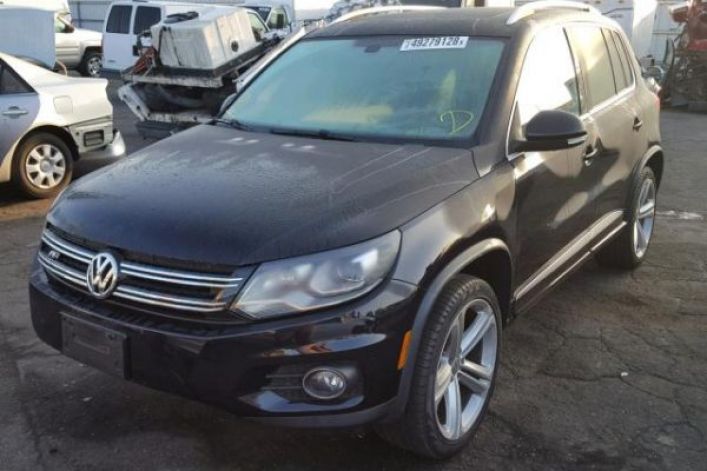 VOLKSWAGEN TIGUAN S 2015 2.0L