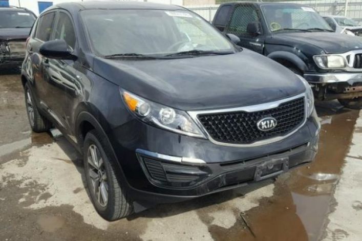KIA SPORTAGE LX 2016 2.4L