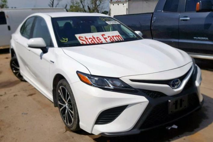 2019 TOYOTA CAMRY HYBRID  - ЧЕКАЄМО НА АУКЦІОН!