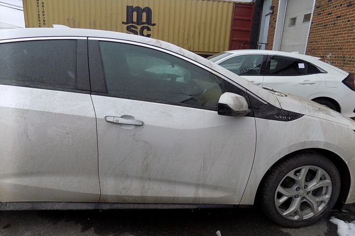 2017 CHEVROLET VOLT PREMIER (ua)