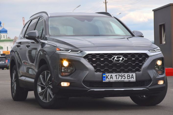 2019 HUYNDAI SANTA FE SEL AWD  (ua)