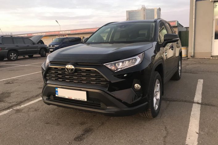 2019 TOYOTA RAV4 4x4 (ua)