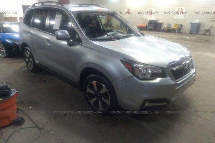 2017 SUBARU FORESTER LIMITED
