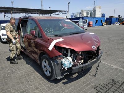 2012 TOYOTA SIENNA (ua)